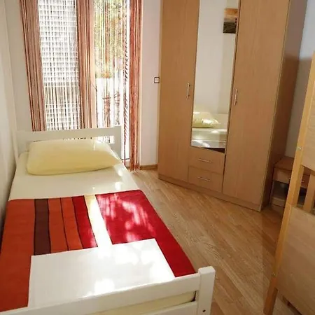 Vukelic-kiso Apartment Vodice